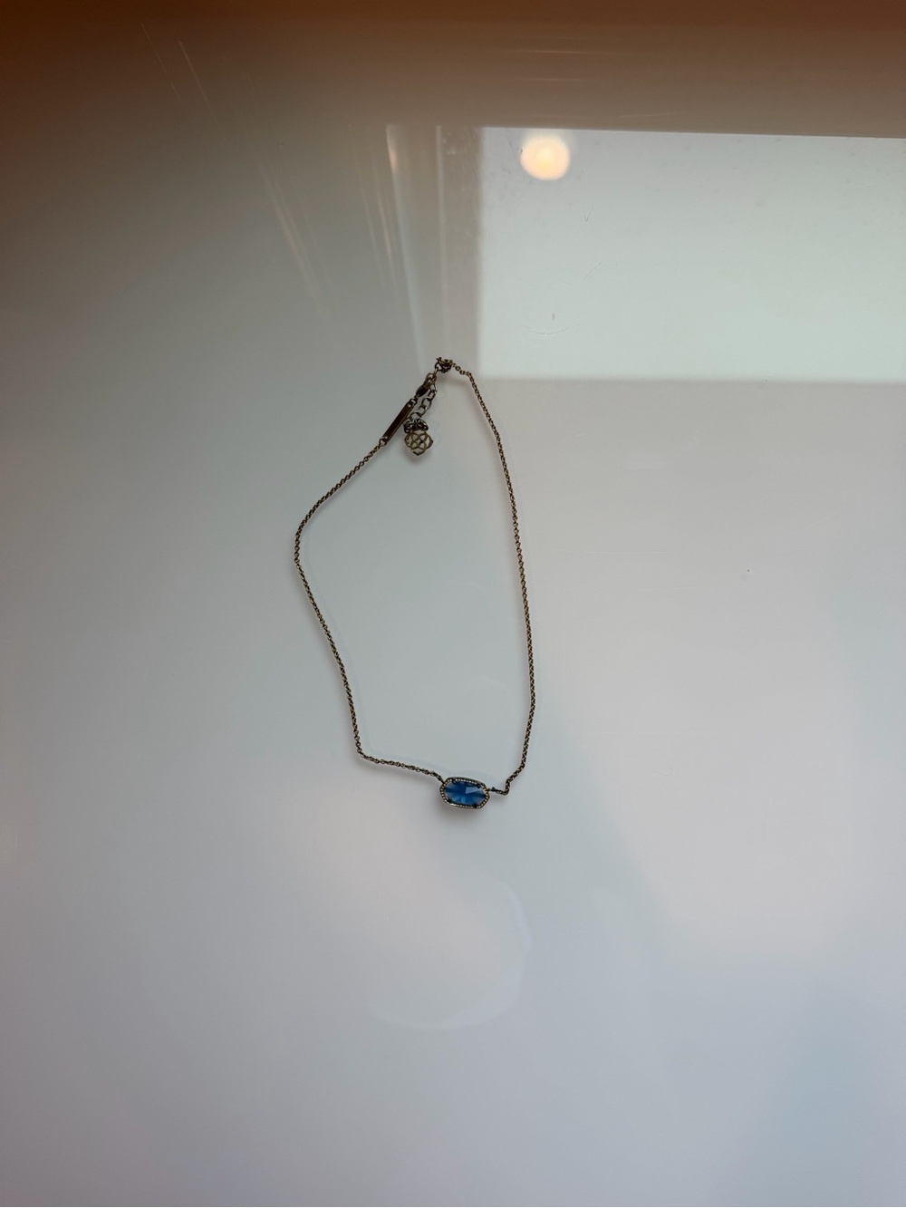Kendra Scott Blue Oval Glass Pendant Necklace